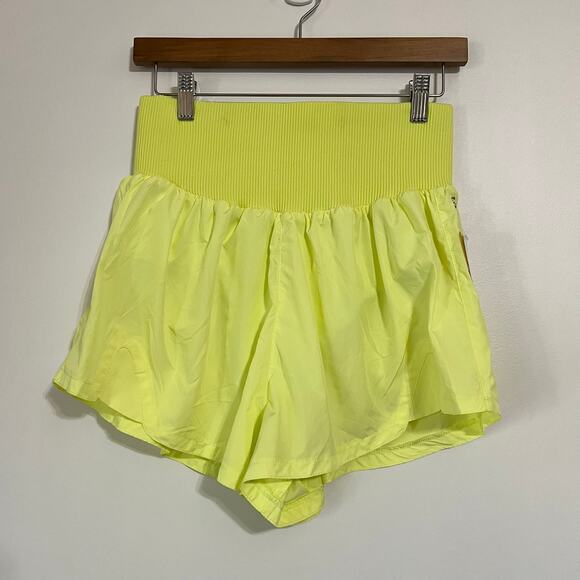 NWT Free People Movement Carpe Diem Shorts in Sour Citrus - Picture 3 of 8